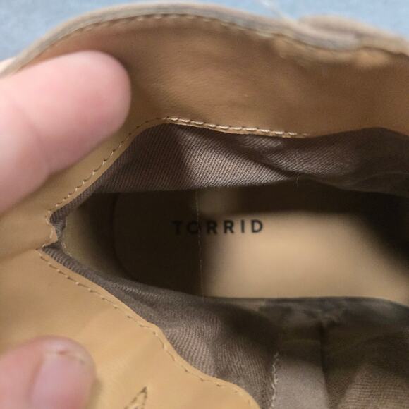 Torrid Taupe Block Heel Ankle Booties Size 10W - Picture 9 of 10